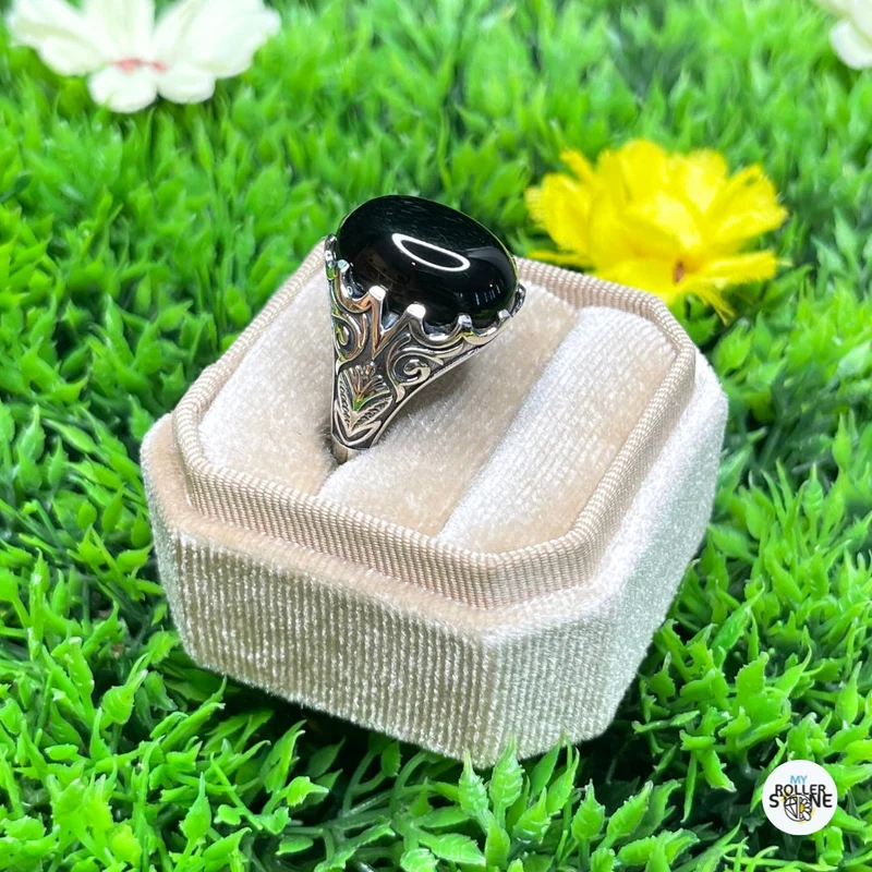 Pfauen-Siegelring aus schwarzem Onyx und Silber
