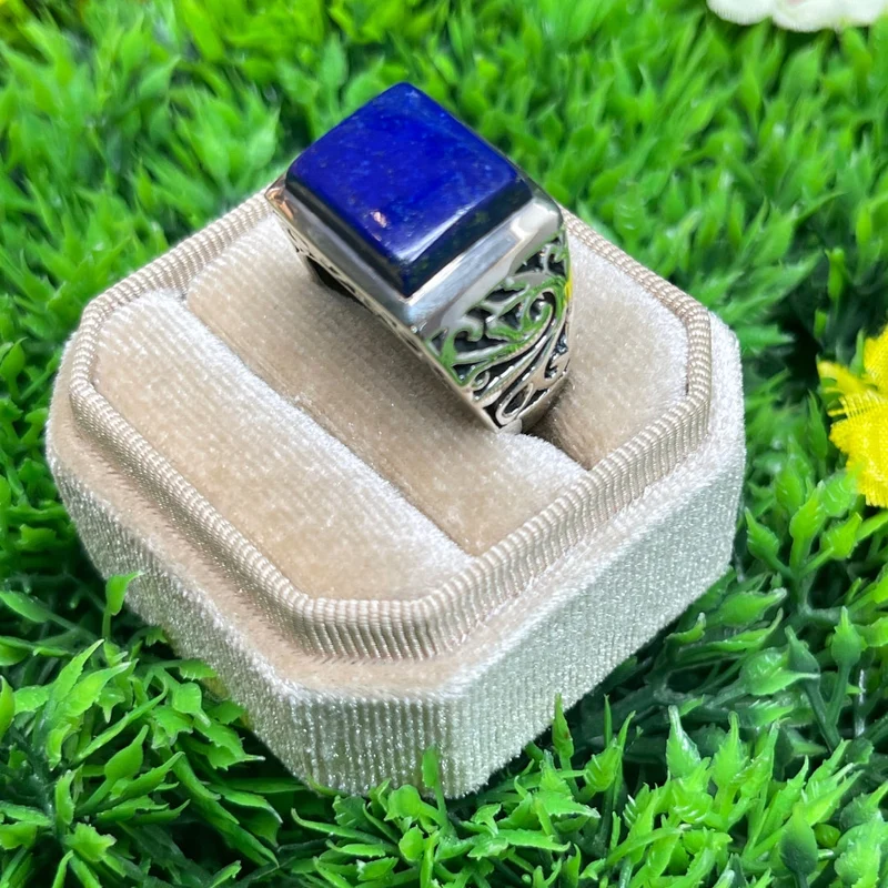 Silberner quadratischer Lapislazuli-Siegelring Nr. 4