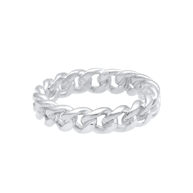 Ring Twisted