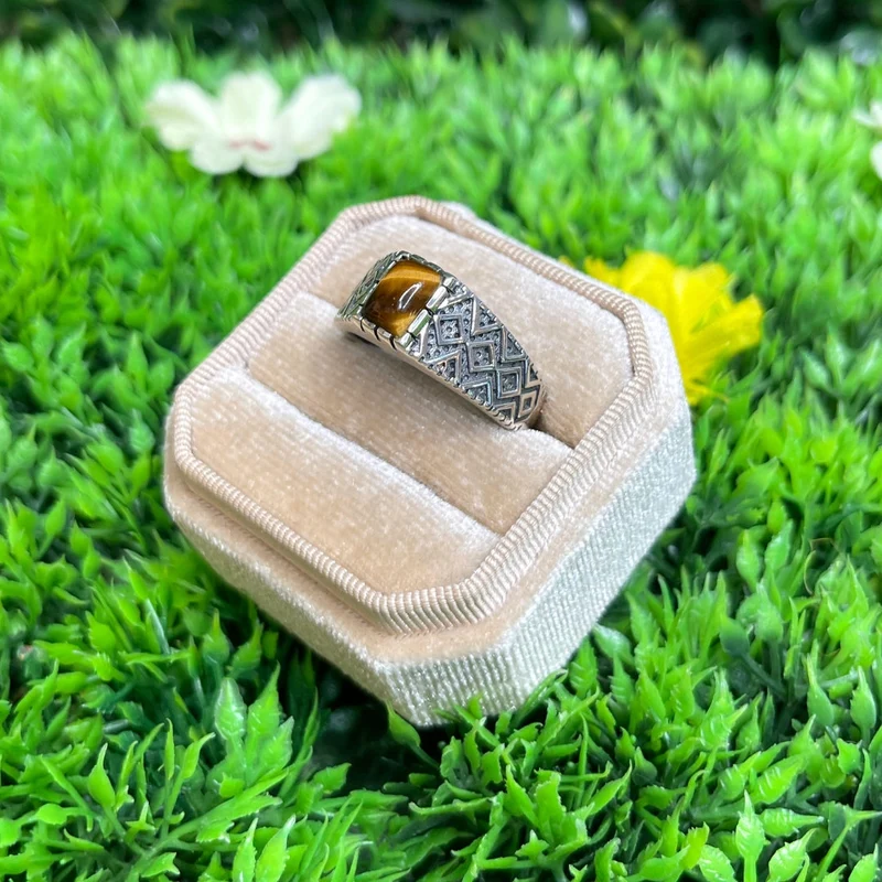 Silberner Tigerauge-Diamant-Siegelring Nr. 4