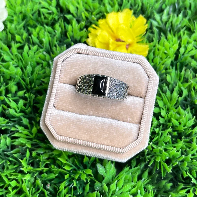Silberner schwarzer Onyx-Diamant-Siegelring