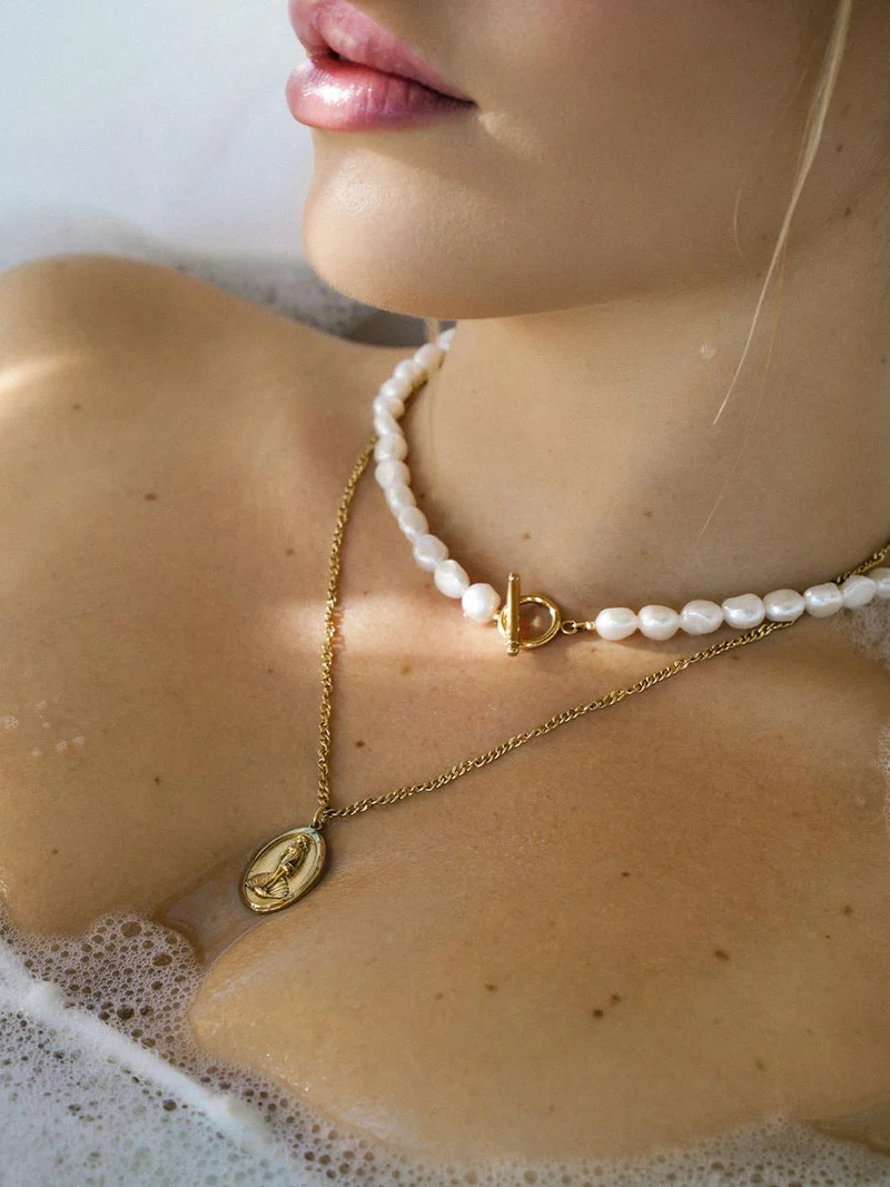 The BIRTH OF VENUS Kette