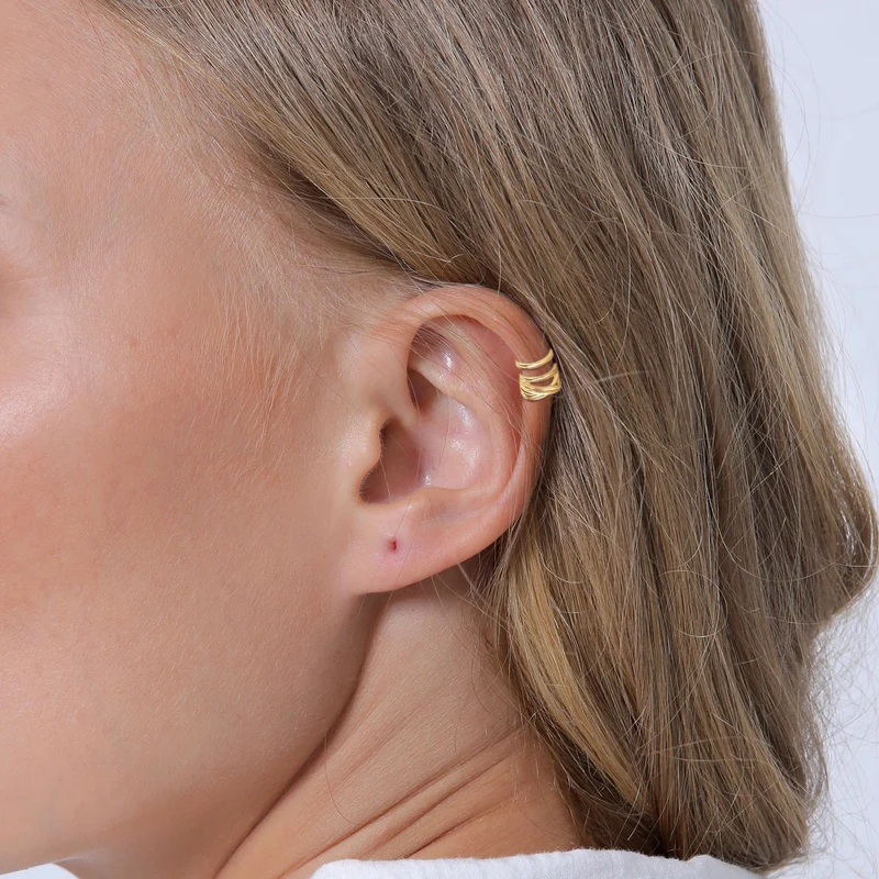 Earcuff
