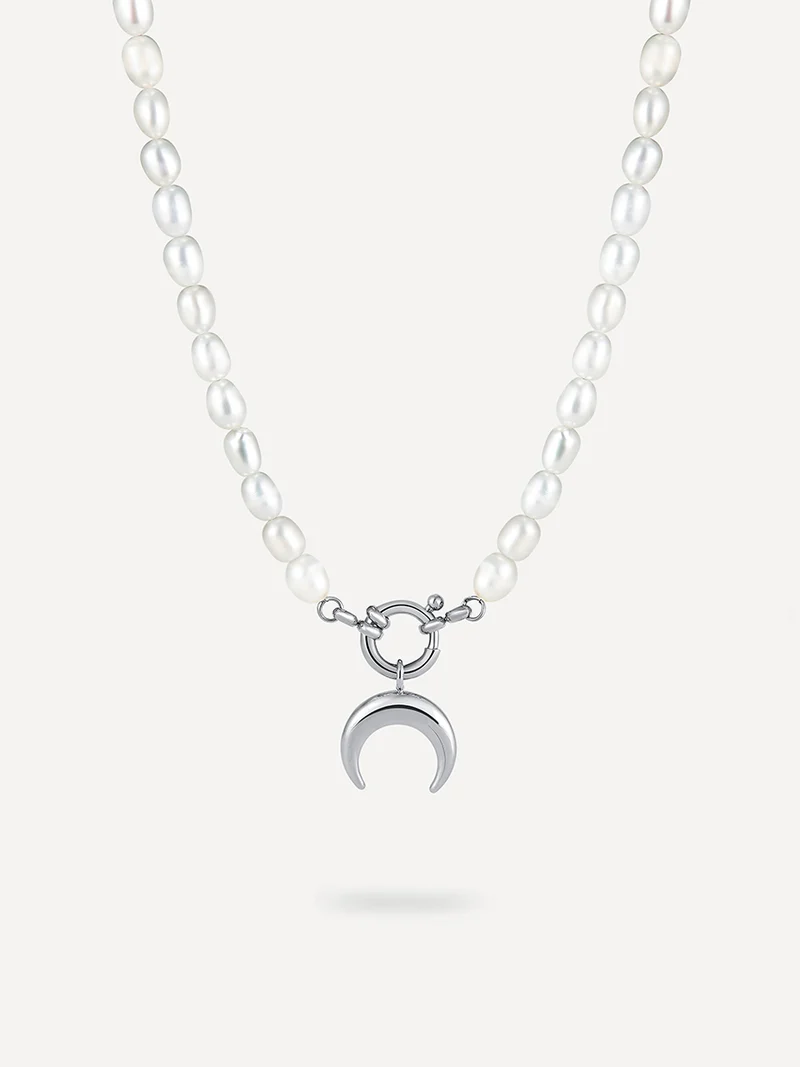 Crescent Pearl Kette