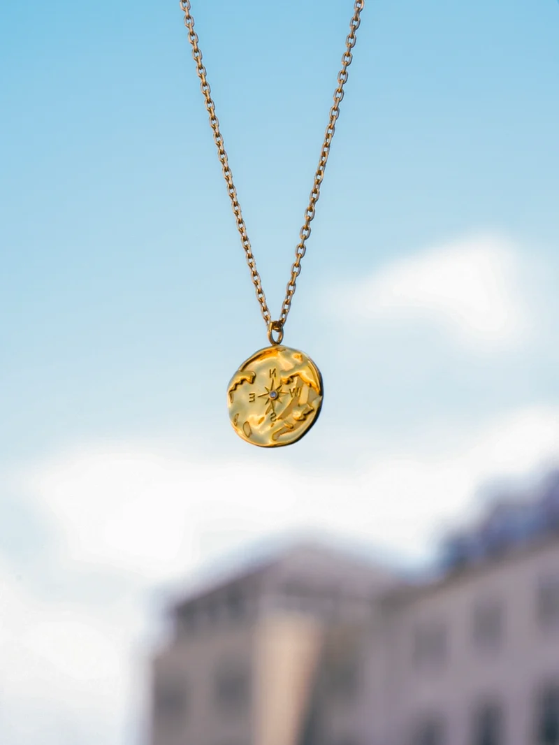 Travel Series Earth Kette