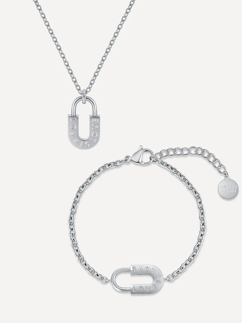 LOVE IS LOVE Set