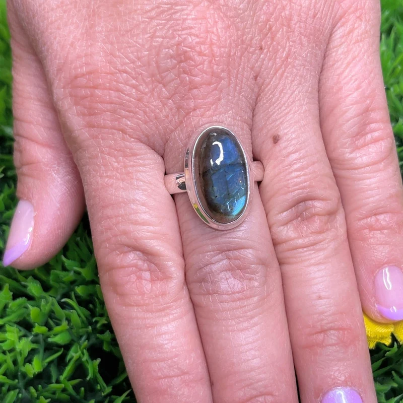 Bluefire Labradorit-Silberring Nr. 193