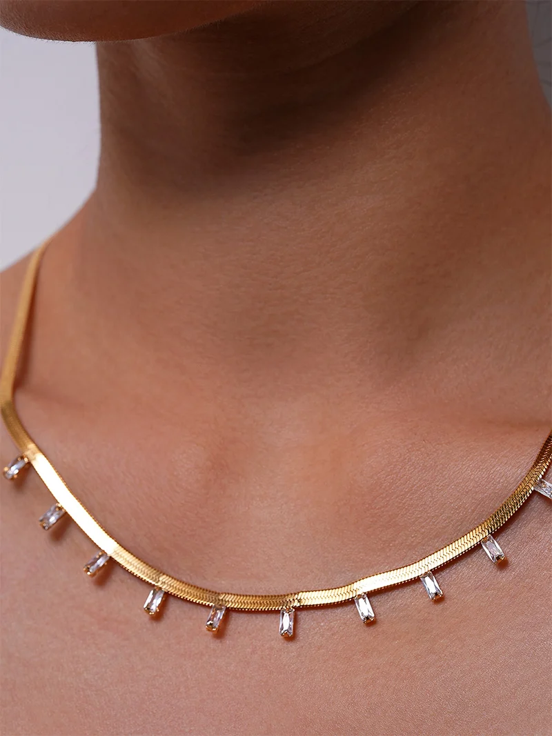 Sleek Spark Kette