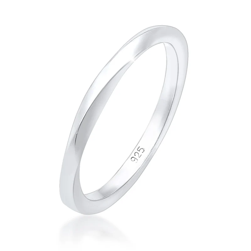 Ring Twisted
