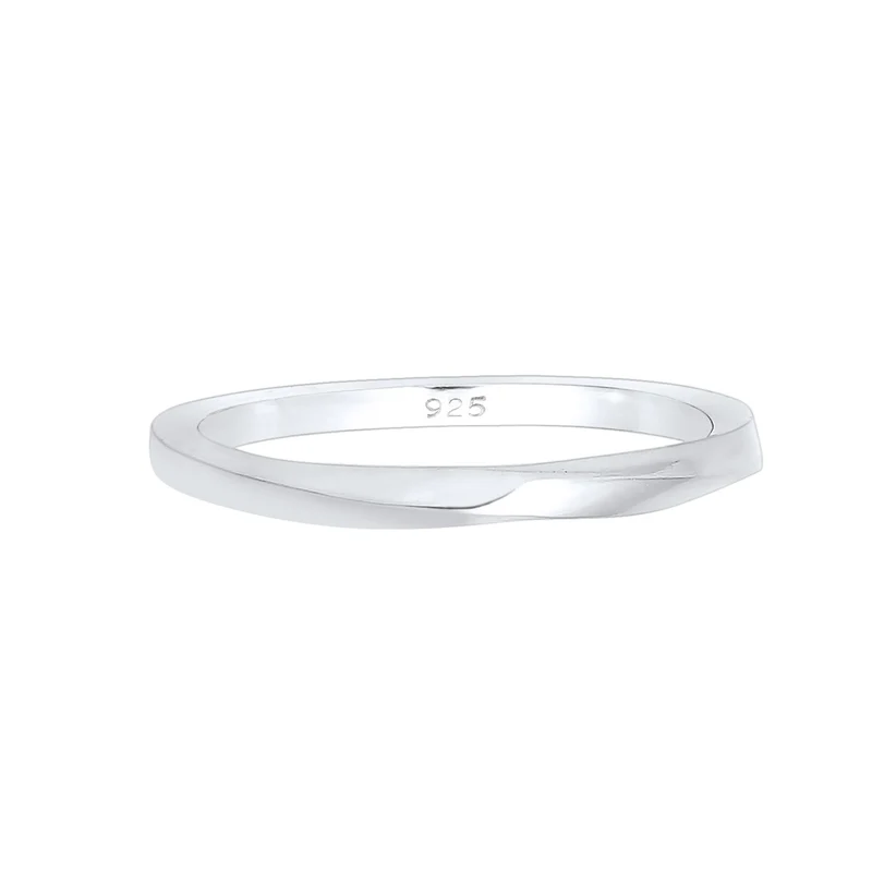 Ring Twisted
