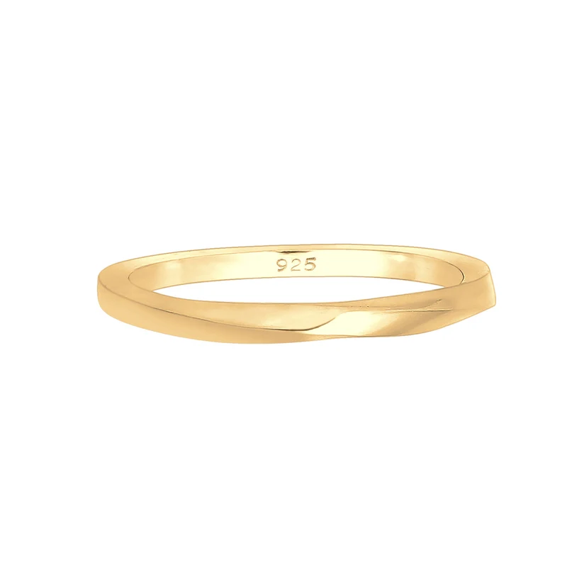 Ring Twisted