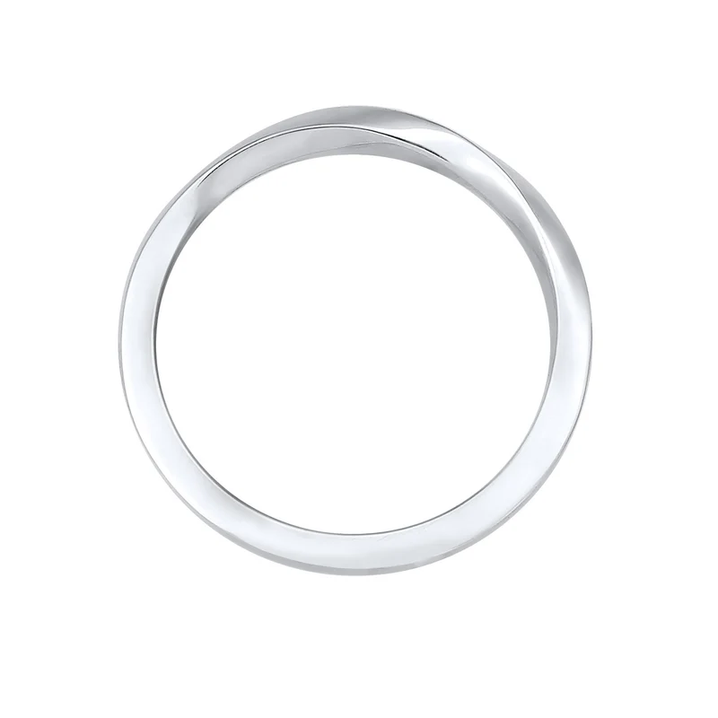 Ring Twisted