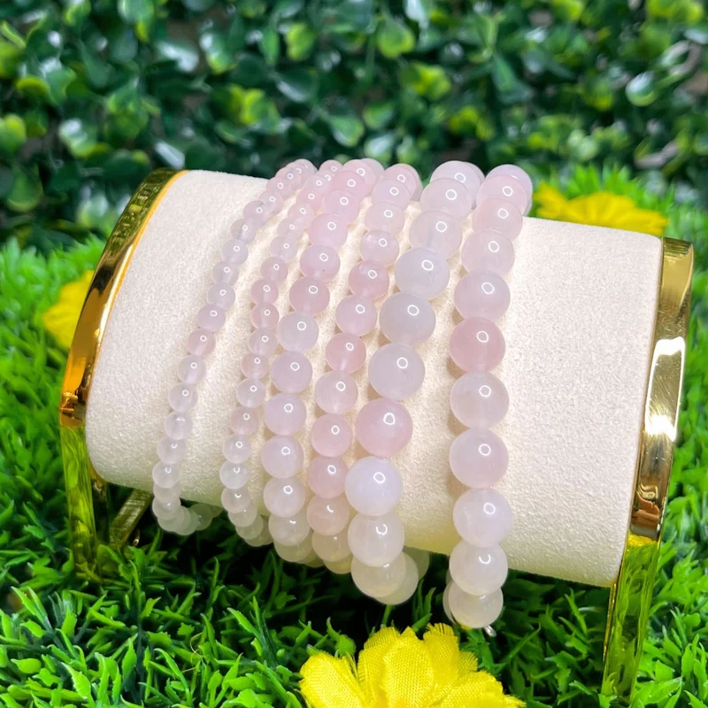 Individuelles Rosenquarz-Armband