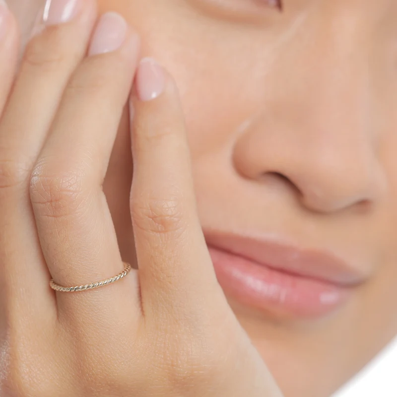 Ring Twisted