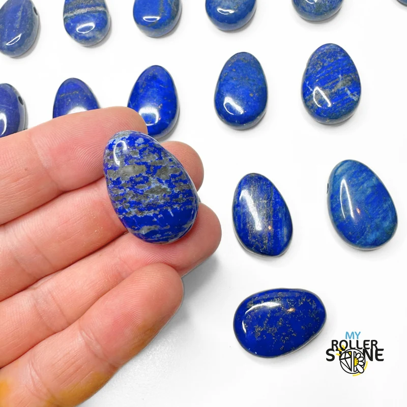 Lapislazuli-Anhänger mit großem Loch