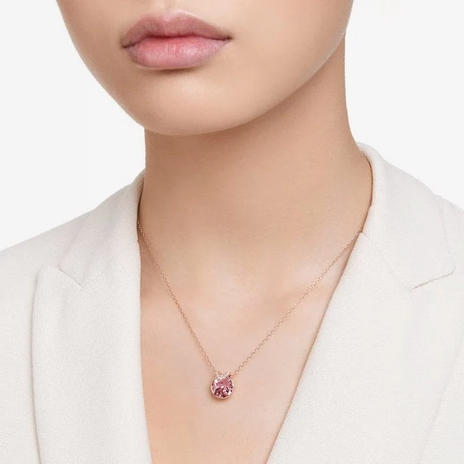 Bella V Pendant Necklace with Round-Cut Pink Crystal in Rose Gold