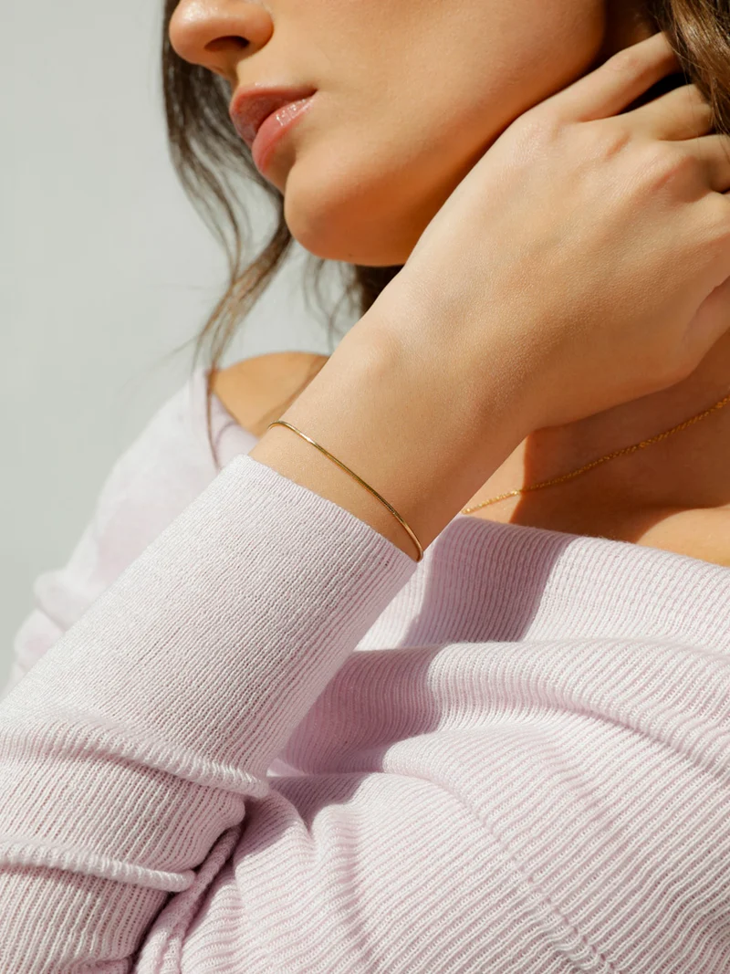 Modern Sleek ARMBAND