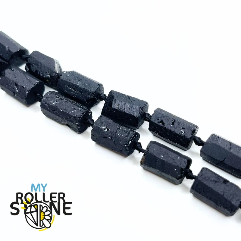 Rohe schwarze Turmalinperle