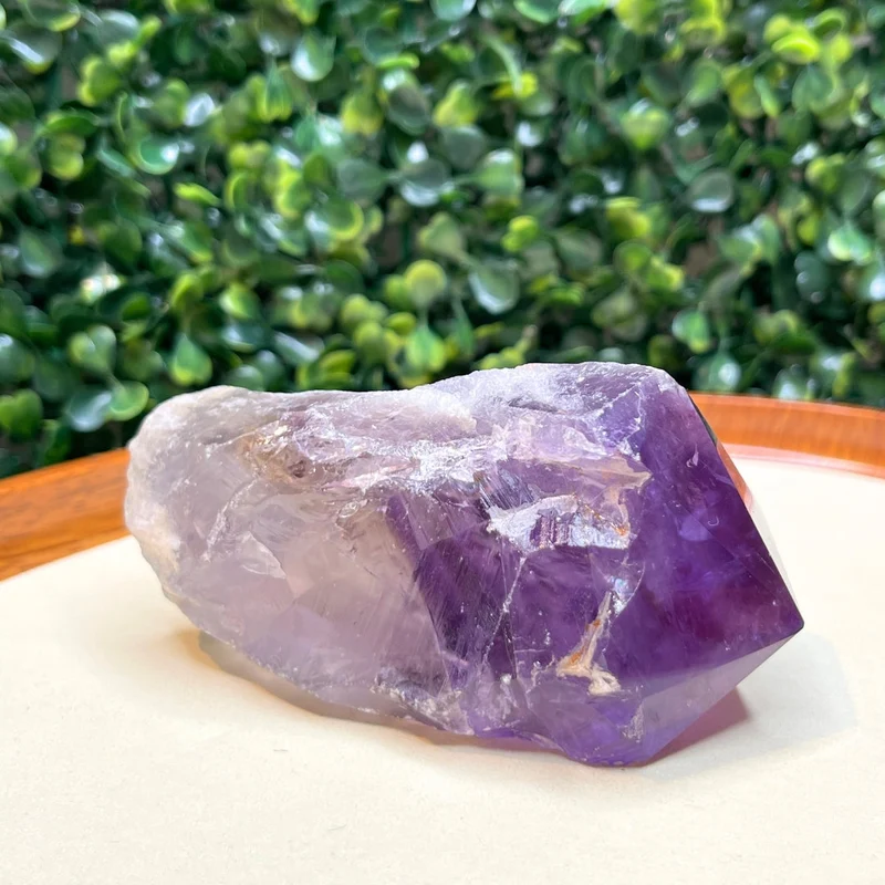 Roher Amethyst-Punkt Nr. 6