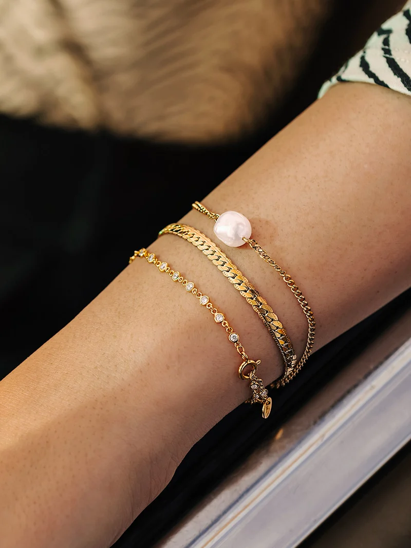 Modern Pearl Armband