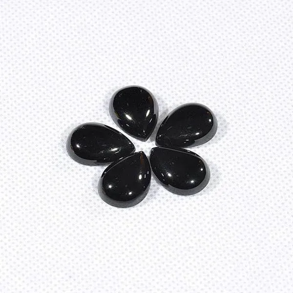 Tropfen-Cabochon aus schwarzem Obsidian