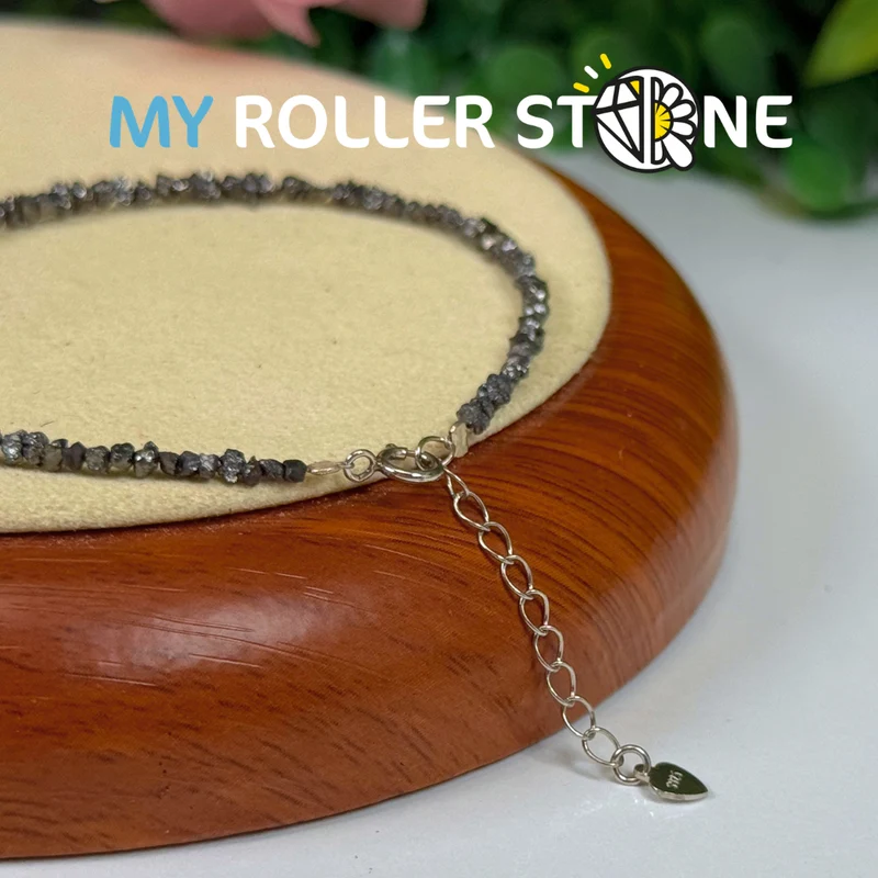Armband aus 925er Silber mit schwarzem Diamant
