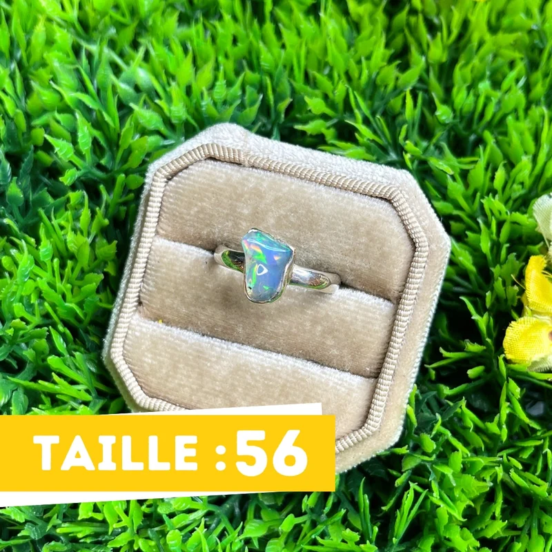 Roher äthiopischer Opal-Silberring Nr. 52