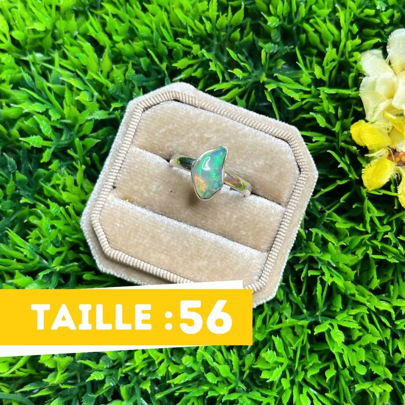Roher äthiopischer Opal-Silberring Nr. 95
