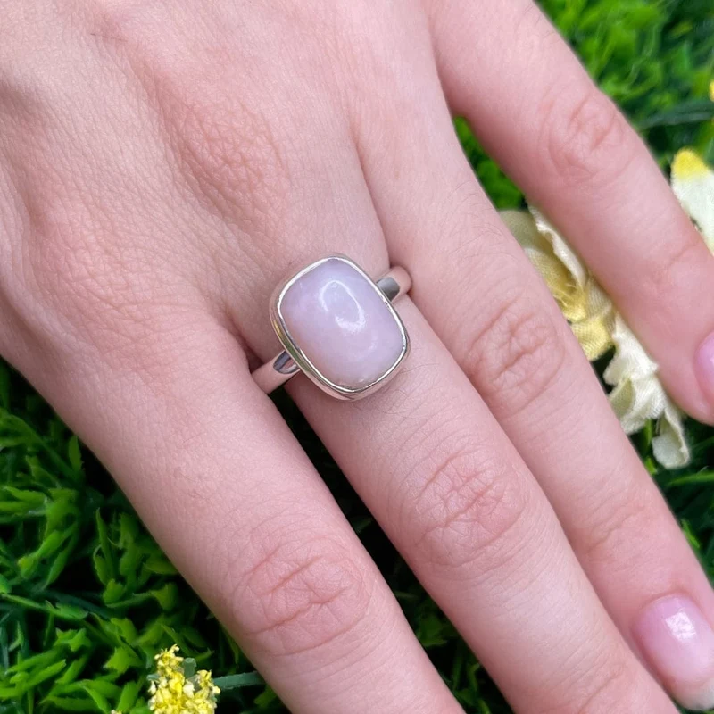 Rosafarbener Opal-Silberring Nr. 43
