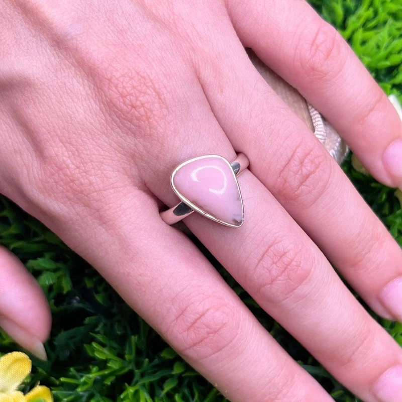 Rosafarbener Opal-Silberring Nr. 21