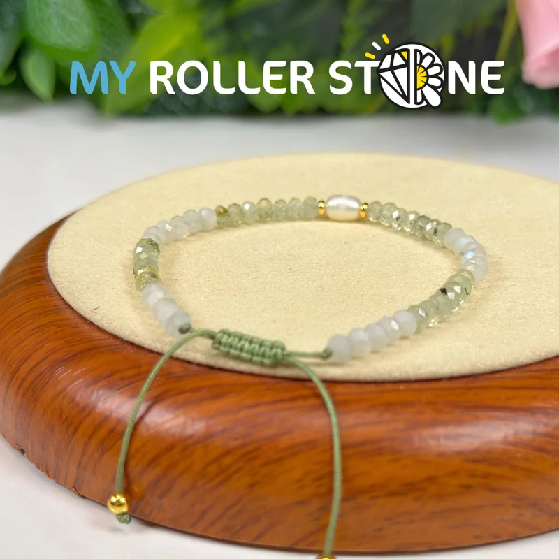 Verstellbares Armband mit Mondstein, Prehnit und Zuchtperle