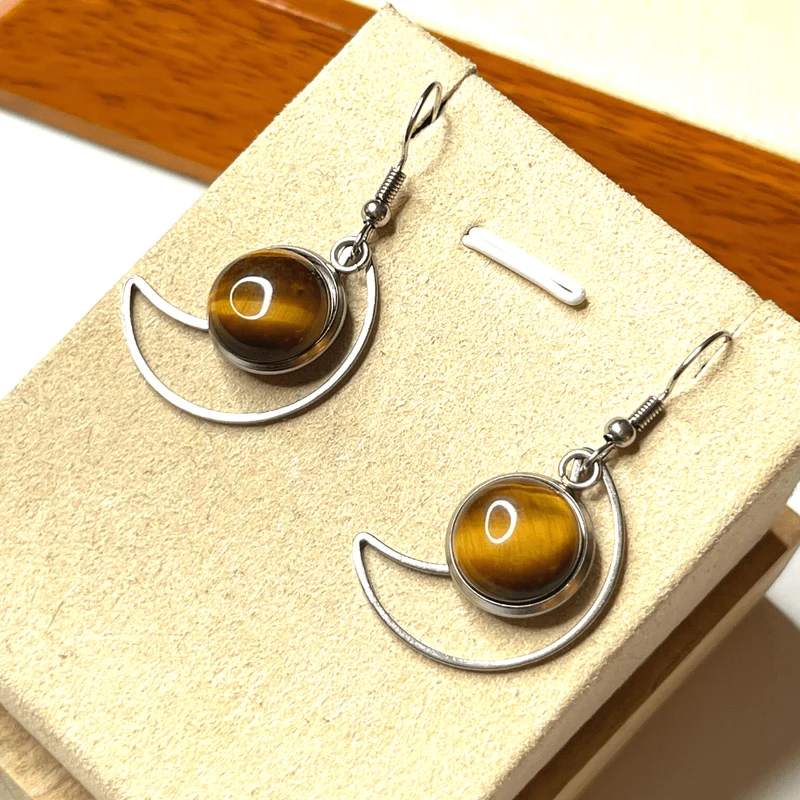 Halbmond-Cabochon-Ohrringhalter