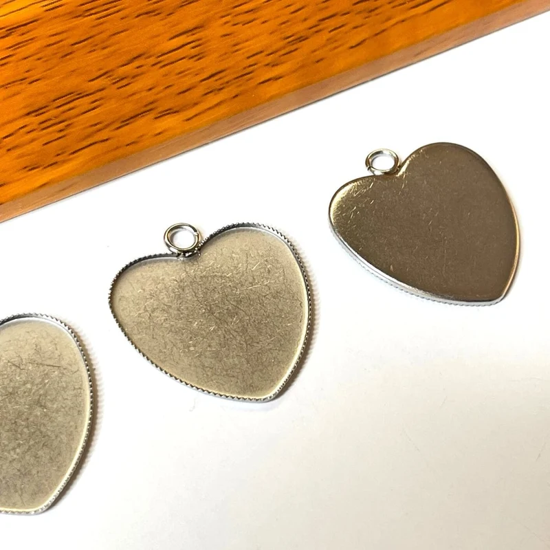 Herz-Cabochon-Anhängerhalter aus Edelstahl
