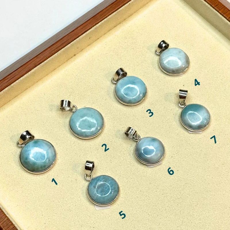 Runder Larimar-Anhänger aus 925er Silber