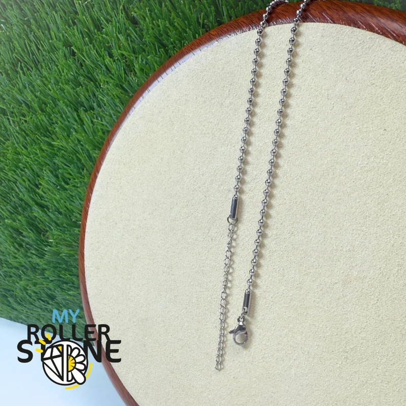 Kette mit Kugeln aus silbernem Edelstahl