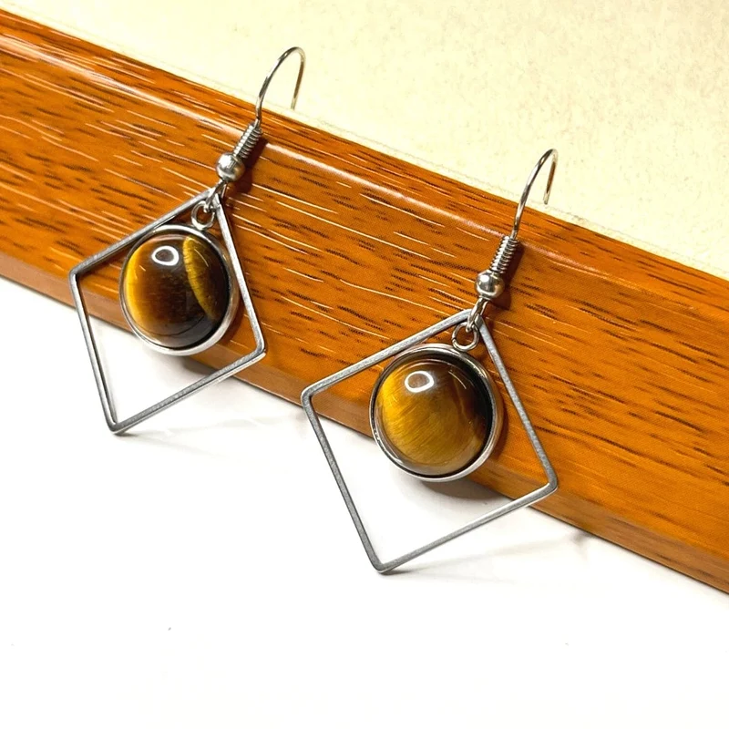 Quadratischer Cabochon-Ohrringhalter