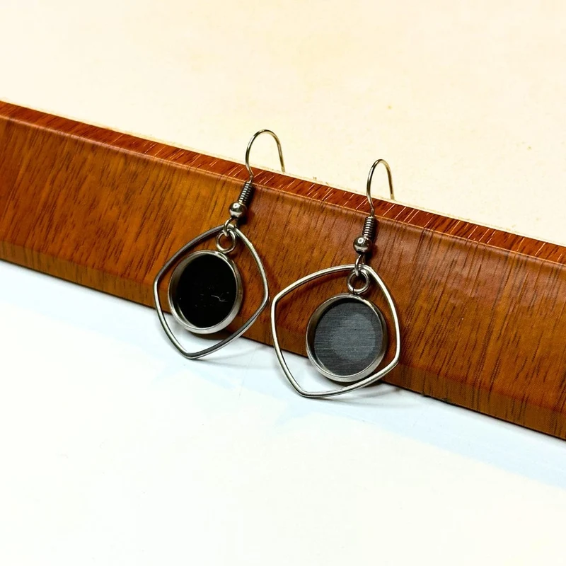 Cabochon-Ohrringhalter aus 304 Edelstahl