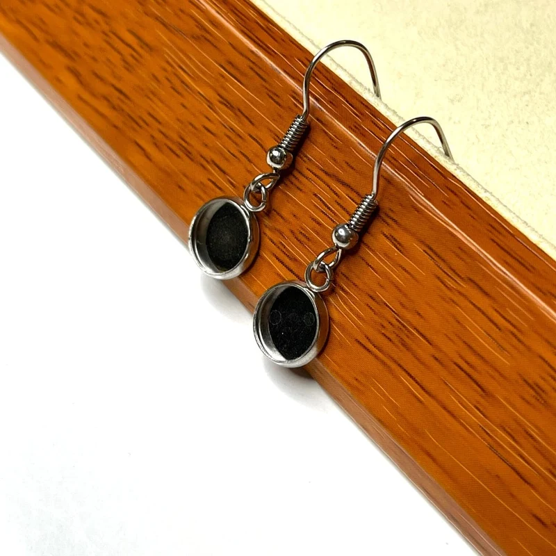 Cabochon-Ohrringhalter aus Edelstahl