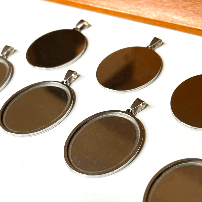 Ovalisierter Cabochon-Anhängerhalter aus Edelstahl