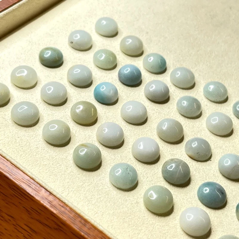 Runder Amazonit-Cabochon