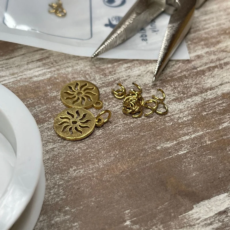 Ungeschweißte Goldringe aus Edelstahl (Ion Plating)