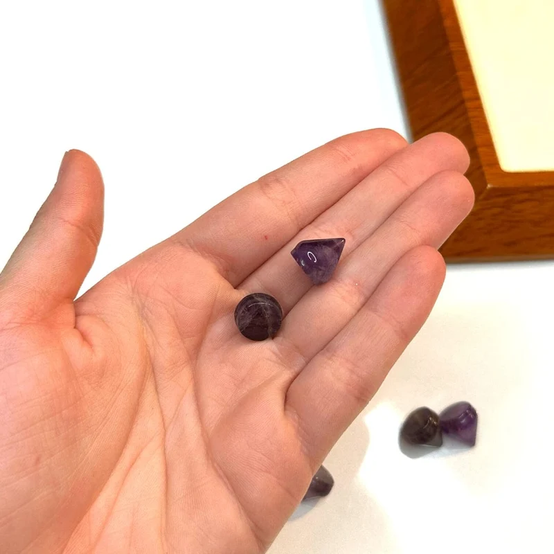 Amethyst-Kegel-Cabochon