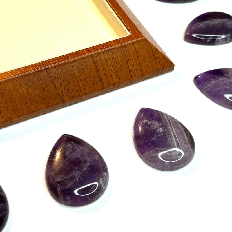 Amethyst Chevron Tropfen Cabochon