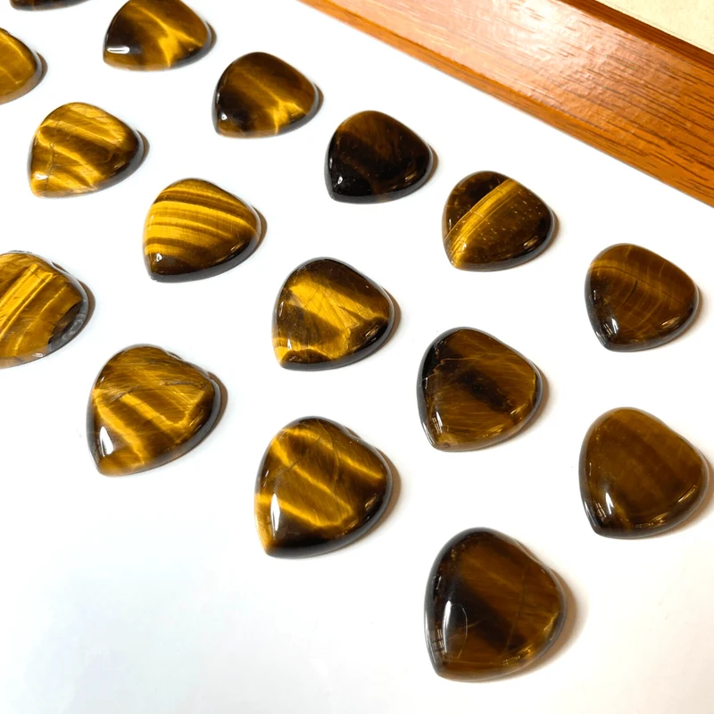 Tigerauge-Herz-Cabochon