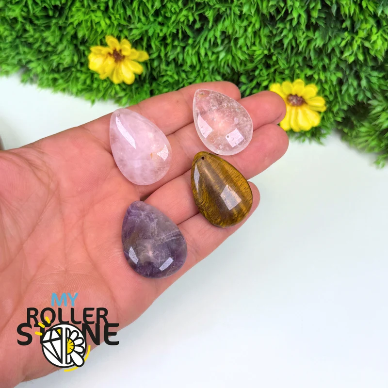 Tropfenförmiger Anhänger mit Edelsteinen (Rosenquarz, Tigerauge, Amethyst, Bergkristall)