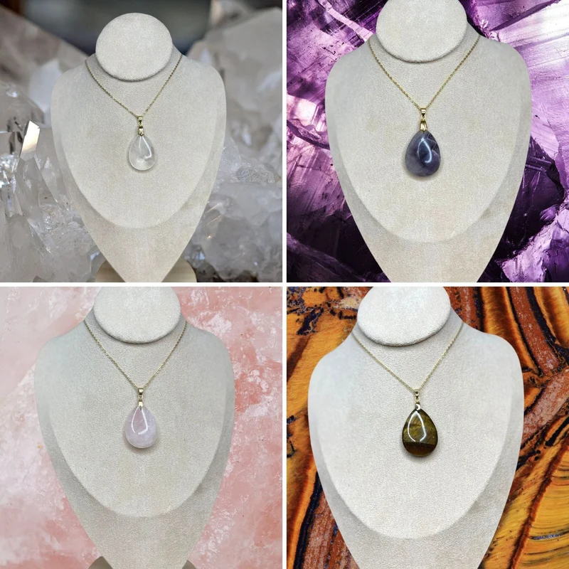 Tropfenförmiger Anhänger mit Edelsteinen (Rosenquarz, Tigerauge, Amethyst, Bergkristall)