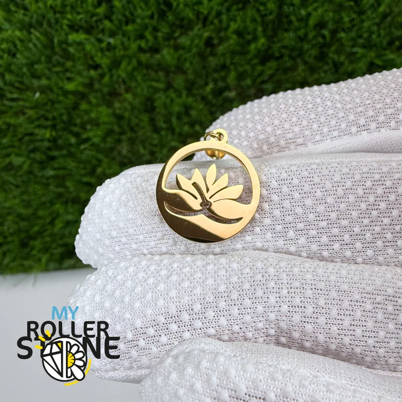 Goldener Lotus-Anhänger aus Edelstahl