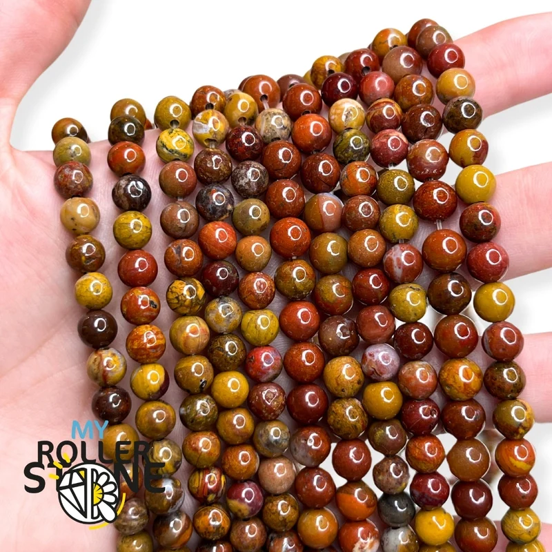 Rote versteinerte Holzperle aus Brasilien