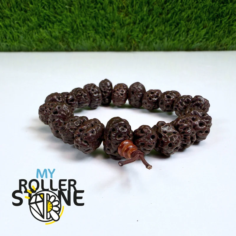Schwarzes Rudraksha-Samenarmband
