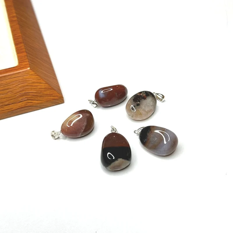 Anhänger aus Sardonyx-Stein